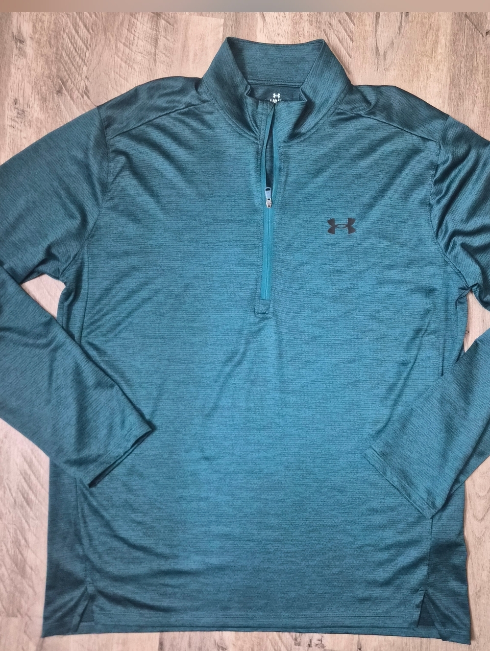 Under Armour Mens LG Green Quarter Zip Pullover HeatGear Athletic TopDe